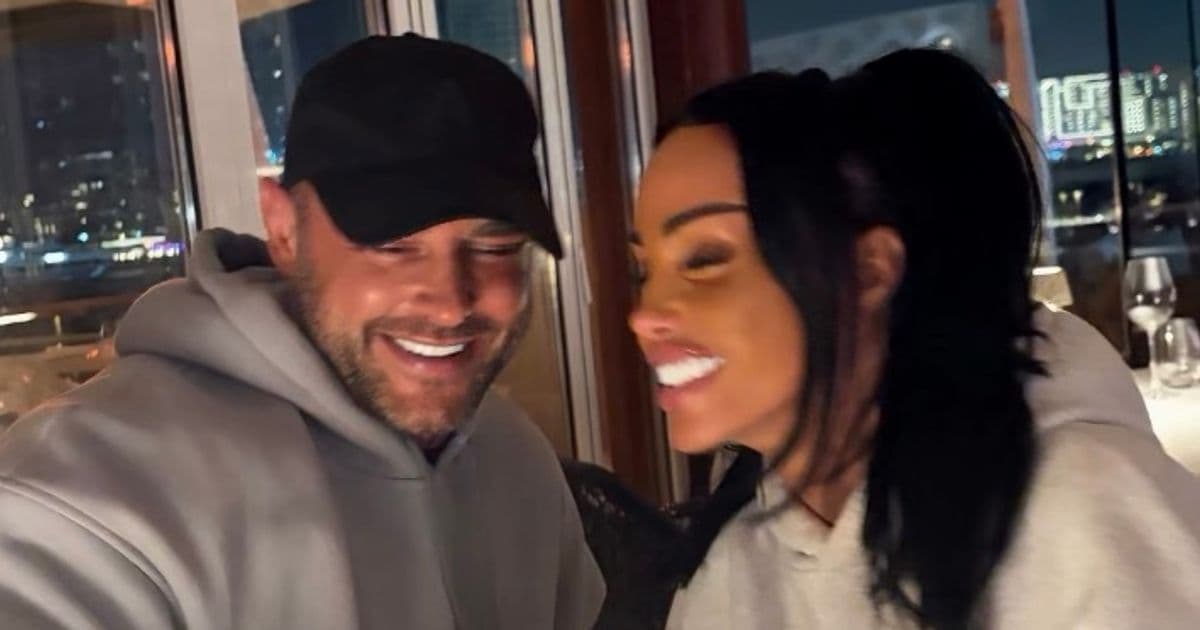 Katie Price wedding celebrant secrets – The Mirror Katie Price wedding celebrant secrets – The Mirror